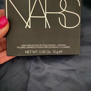 NARS Translucent Crystal Setting Powder